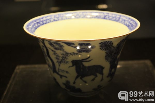 明嘉靖 清华三羊开泰铃铛碗
