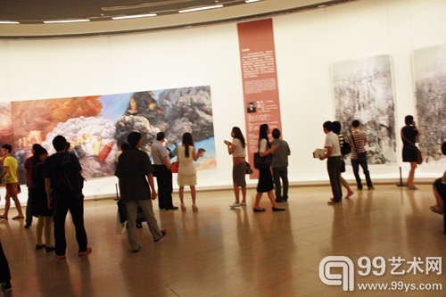 “在当代——2012首届中国油画双年展”现场