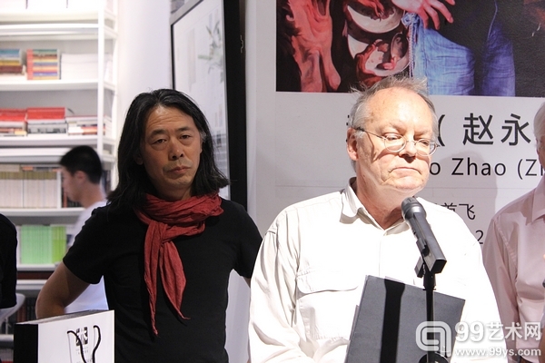 欧洲著名评论家德国艺术史权威Dr.Gottfried Knapp先生