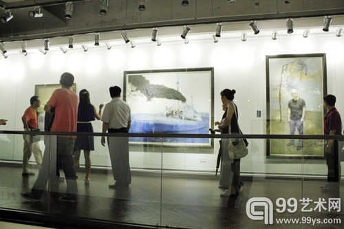   凤凰艺都美术馆开馆江苏省第八届油画展无锡展览现