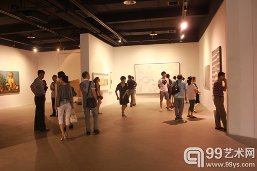 当代艺术意义范式的转移——2012蓝顶美术馆当代艺术邀请展开幕