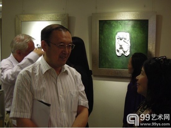 中鹏艺廊的首展 “年轻&个性——和青年学院艺术家的聚会”
