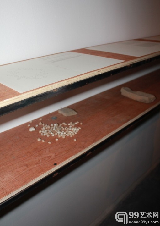 阚萱“大谷子堆”展览现场