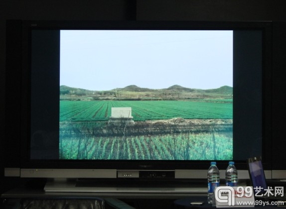 阚萱“大谷子堆”媒体发布会播放的图片