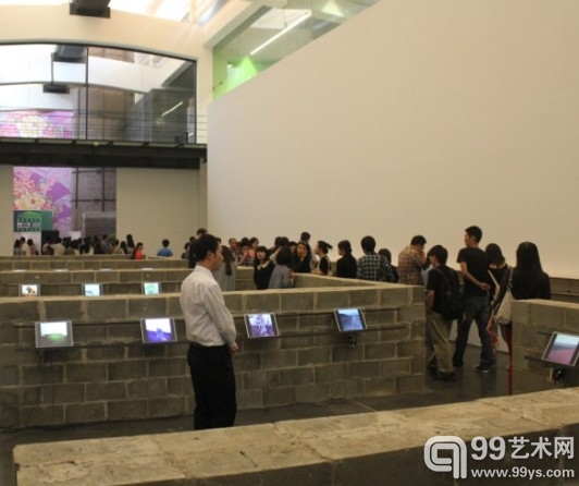 阚萱“大谷子堆”展览现场