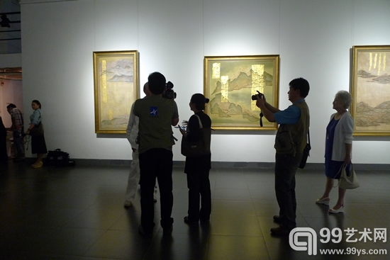 当笔墨遭遇材料 第三境——詹滢艺术展798桥艺术空间开幕 