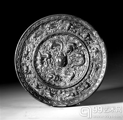 古代铜镜展将在深博举行，图为展出的青峰泉藏唐·海兽葡萄镜。（主办方供图）