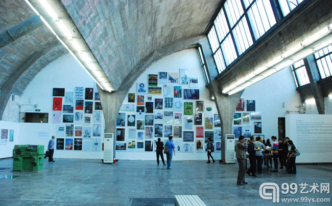 798十年海报展展览现场展出作品