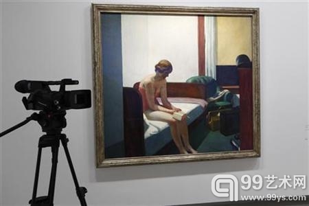 巴黎大皇宫呈现的爱德华·霍珀回顾展现场展出的1931年作品《旅馆房间》