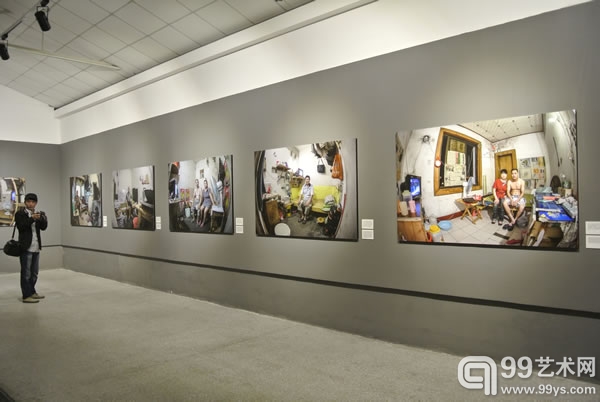 “人民路——欧阳星凯影像作品展” 展厅一隅