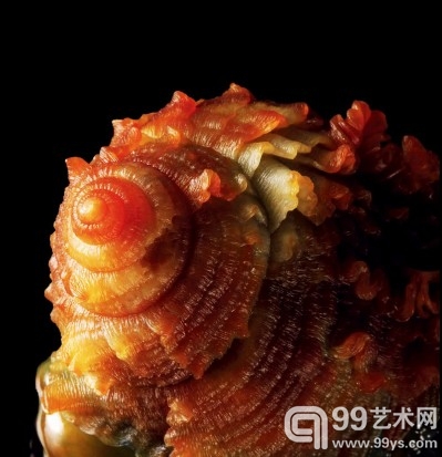 《仙螺王》糯化种黄加绿翡翠 9.0X4.5X5.8cm 2004（局部图）