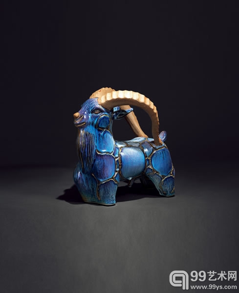 周国祯  “领头羊”瓷雕  高 25.0cm