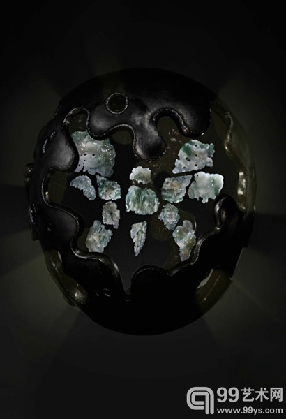 《冰蝴蝶》 顶级冰种翡翠 钛金属 2012