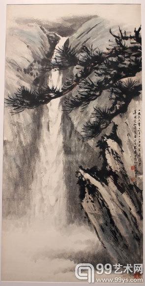 黄君璧《芝加哥画瀑布》187×93cm，1966年