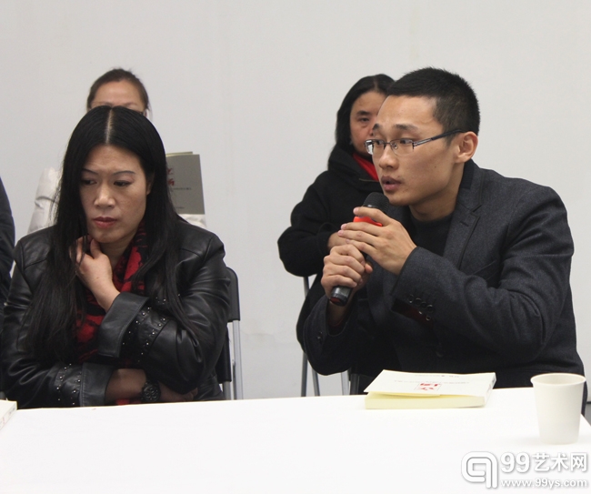 邹跃进美术理论与批评文集《立场》首发式暨研讨会现场：批评家段君发言