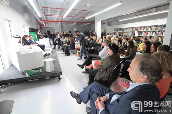 2013年迪拜艺术博览会宣布将主办第七届“国际艺术论坛”