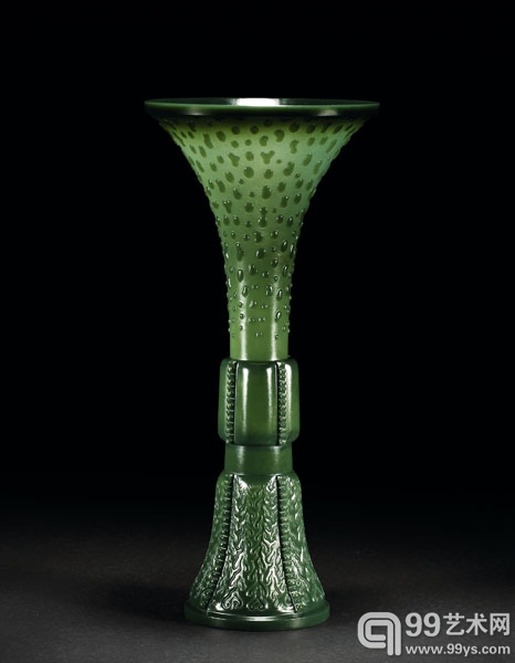 蒋喜  青玉“气”薄胎花觚34cm，high  483g