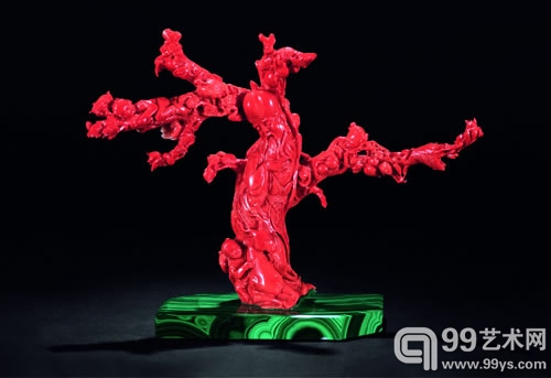 Lot388清 珊瑚圆雕多子寿星摆件 长 28.5cm 高 22.1cm