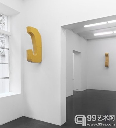 奈丽·巴格拉米恩（Nairy Baghramian）个展现场