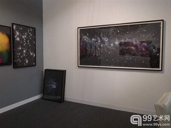 杰西卡·西尔弗曼画廊（jessica silverman）展位