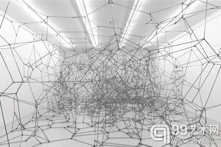 获露天博物馆永久收藏的安东尼·葛姆雷作品“苍穹III”