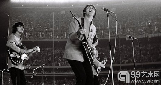 披头士乐队1965年纽约谢伊体育场演唱会珍贵照片
