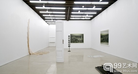贝基·比斯利与Alicja Kwade双人展近日开幕