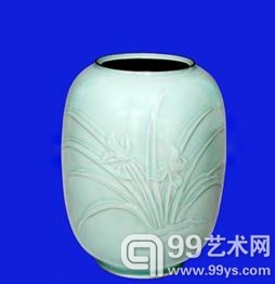 君子兰花瓶