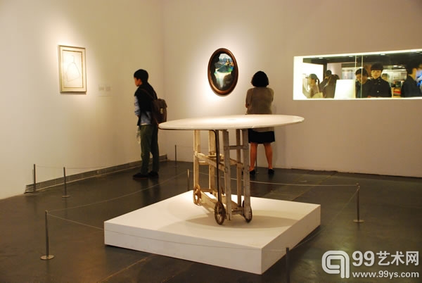 “杜尚 与／或／在 中国”展览现场