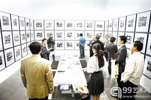 来自台湾艺术家的获奖作品展览现场