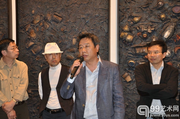 艺术家马杰开幕式上讲话