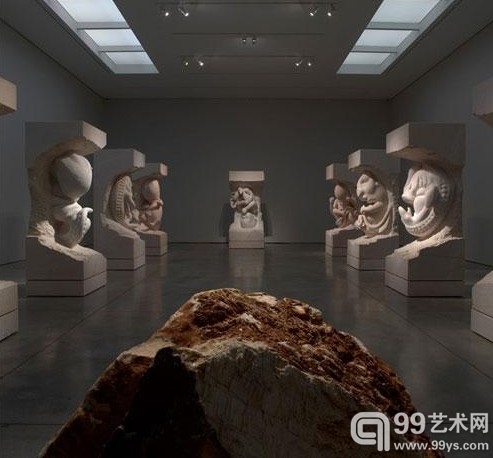 马克·奎安，《进化》，2005