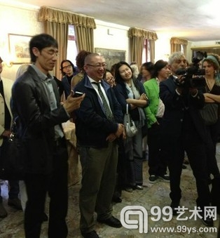【55届威尼斯双年展】中国艺术家在肯尼亚馆之开幕现场直播