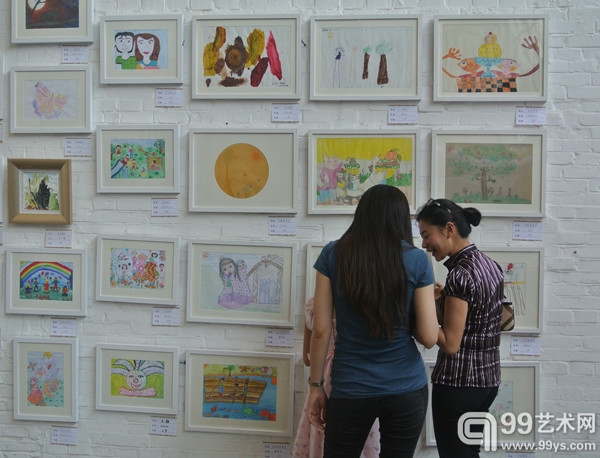 “精彩世界”儿童画展作品