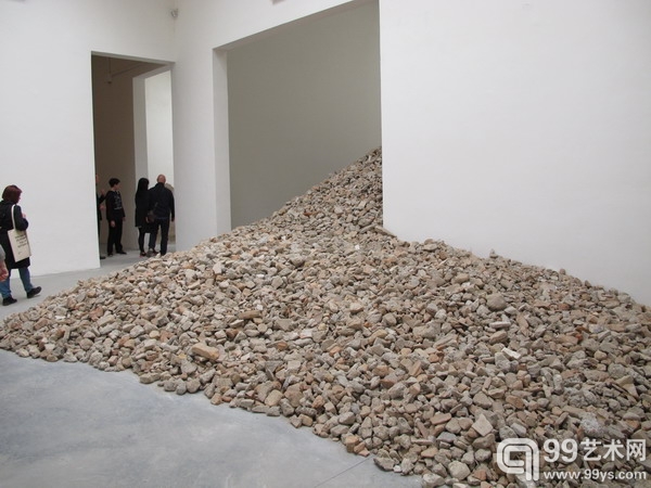西班牙国家馆展览现场展出作品