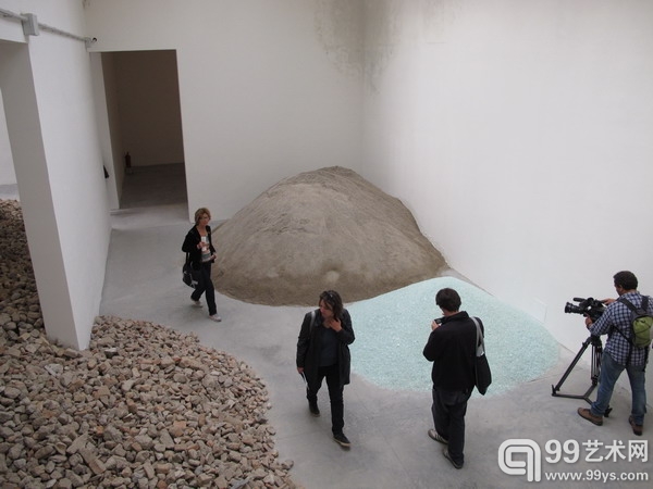 西班牙国家馆展览现场展出作品
