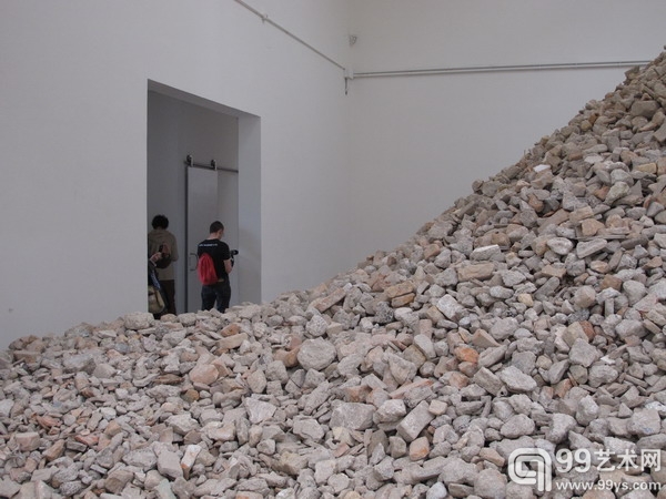 西班牙国家馆展览现场展出作品