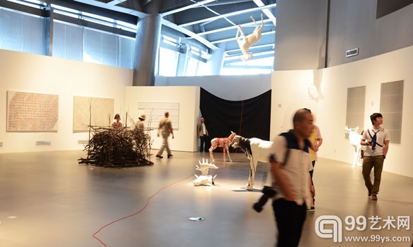 “复调——二十一种状态”展览现场