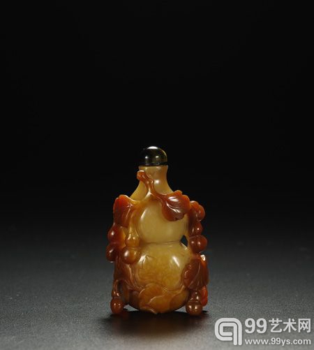 清·黄玉巧雕葫芦鼻烟壶