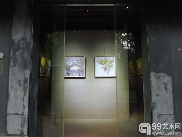 “候鸟——美院留学生群展”现场