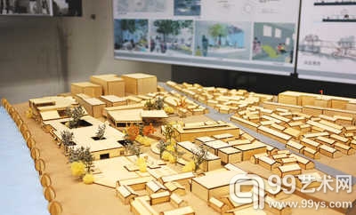图片均为2013年毕业季各高校艺术生毕业展上的作品，均来自网络。