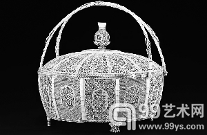 清 象牙染色镂雕西洋花卉提篮