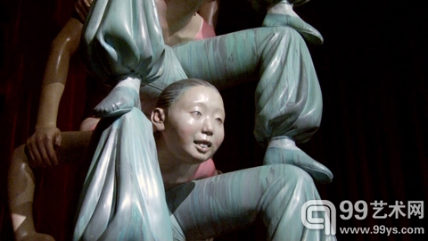 向京《无限柱》。