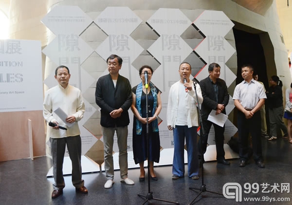 “隙间——隈研吾2013中国展”开幕式