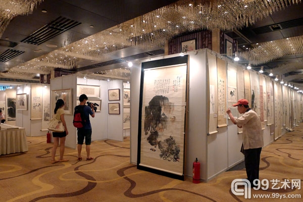 四川嘉宝2013春拍预展现场