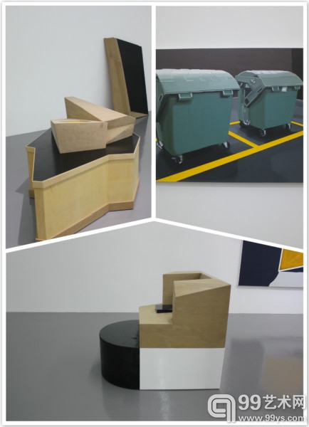 展览中装置与绘画并置展示