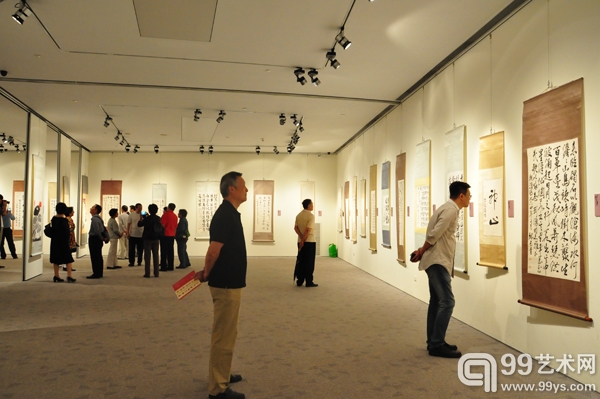 “历尽风波岁月深”刘涌收藏展现场