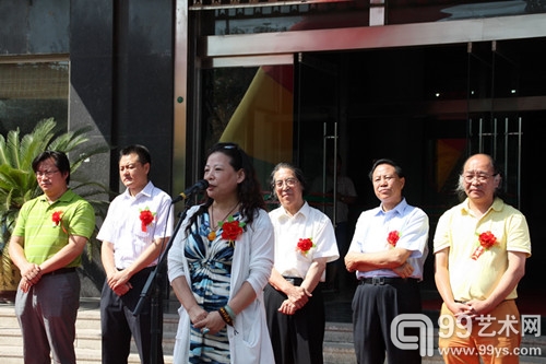 画家萧丽