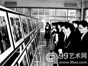 另类艺术品投资法：海外办展“艺术镀金”