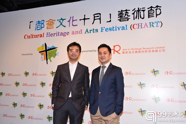 (左起)「都会文化十月」艺术节创办人及总监许剑龙、黑国强
